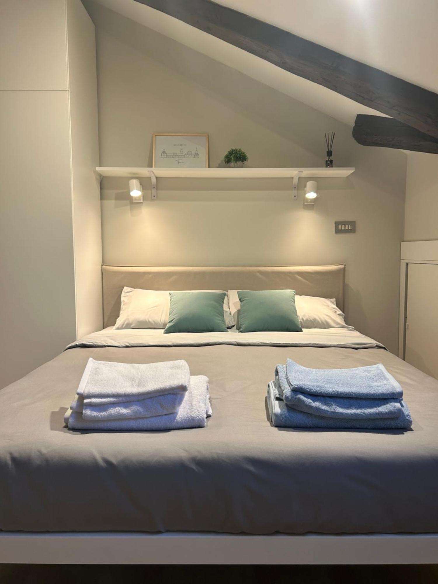 Molevibes, Mansarda Panoramica - Piazza Vittorio Apartamento